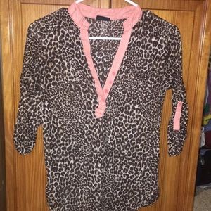 Cute leopard and pink blouse - Rue 21